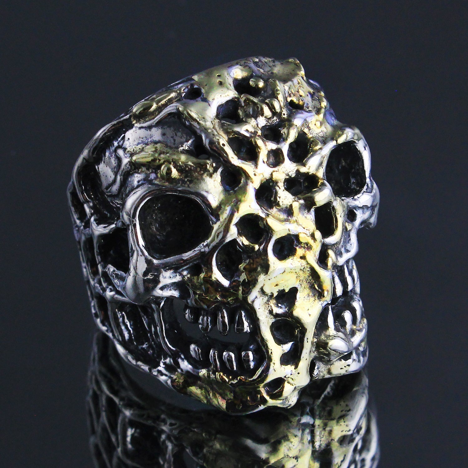 アクセサリー na-664.TRAVIS WALKER DOUBLE SKULL CROSS na-664.TRAVIS WALKER DOUBLE SKULL CROSS