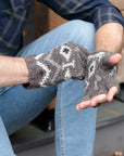LOST HORIZONS - "JENSEN" Fingerless Gloves in Stone
