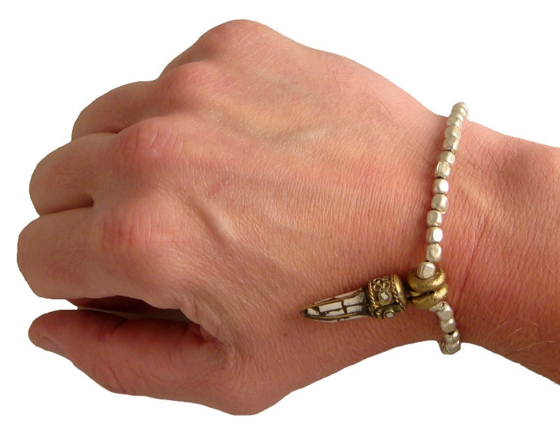 TOLTEC GYPSY - &quot;RAILAY&quot; Thai Silver with White Shell Bracelet