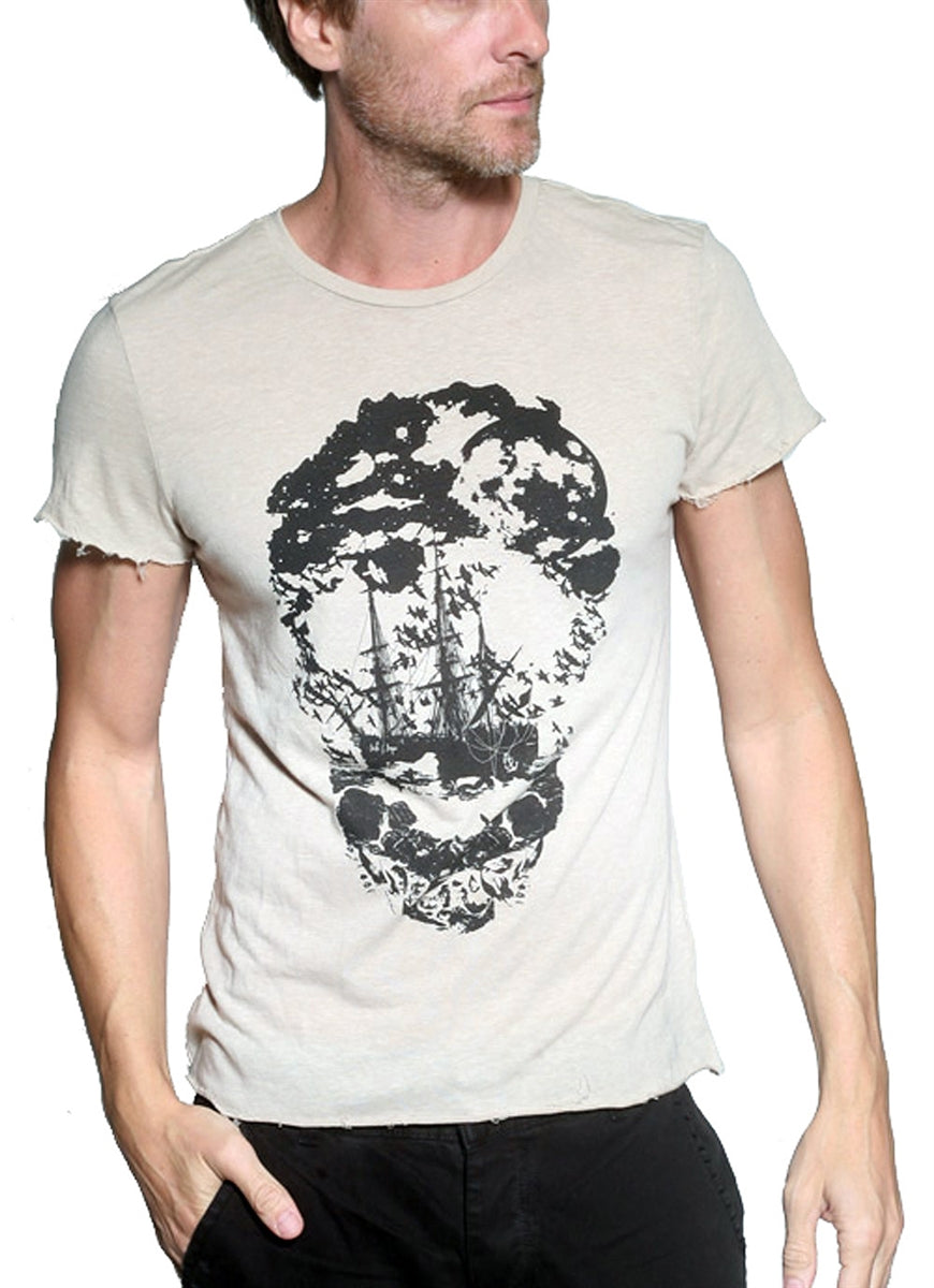 Men's Belle & Bayou - "PIRATE SUNSET SKULL" T-Shirt in Oatmeal