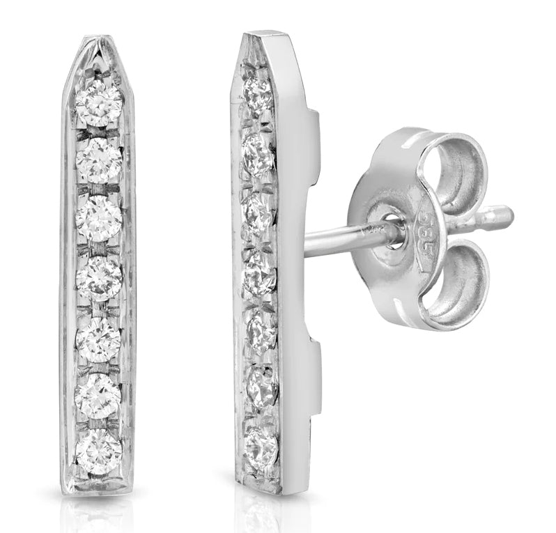 COCO & OM - "ONE MANOR"  14k White Gold Diamond Earring