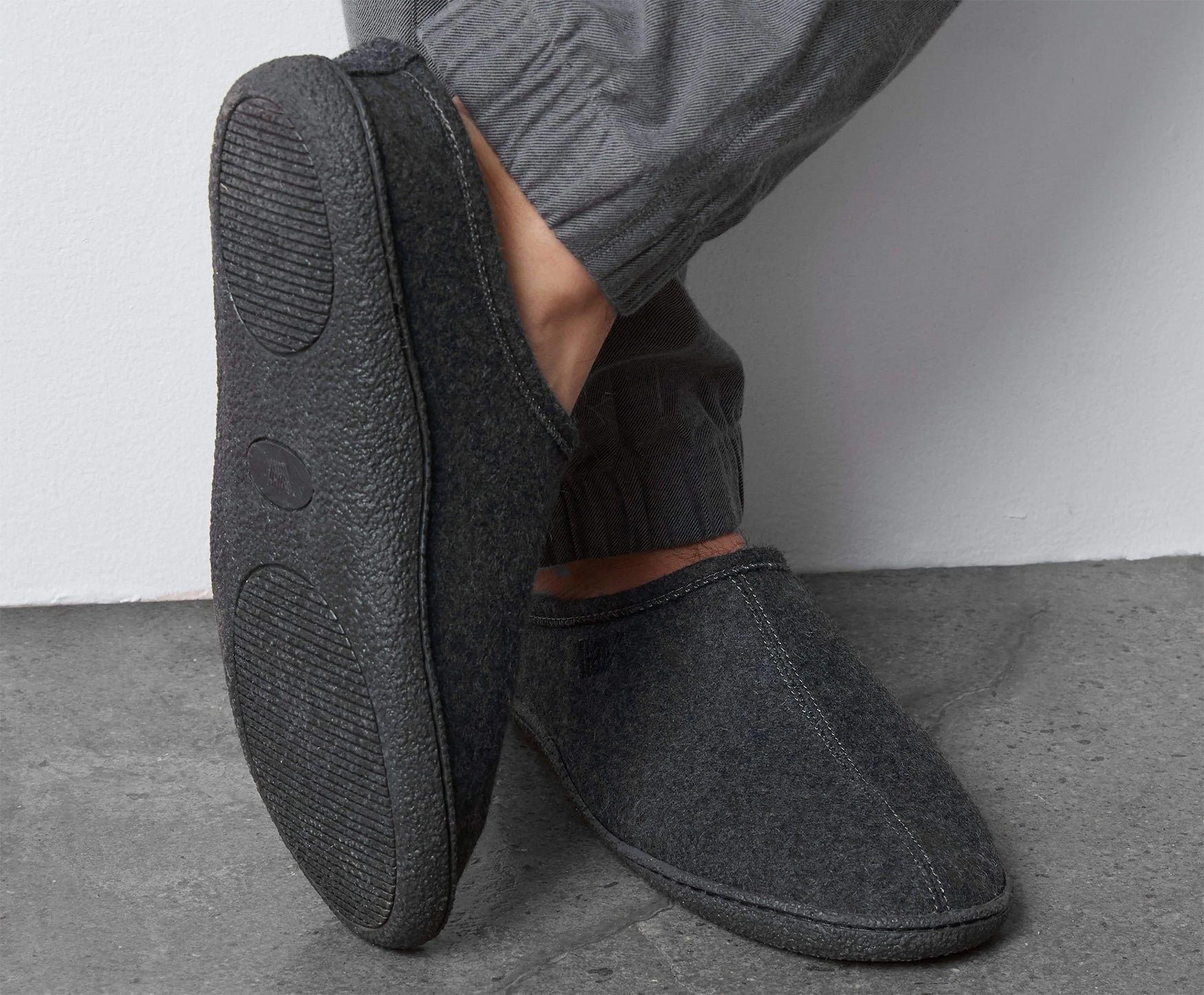 Mack Weldon - &quot;ONE-MILE&quot; Slipper in Charcoal Heather